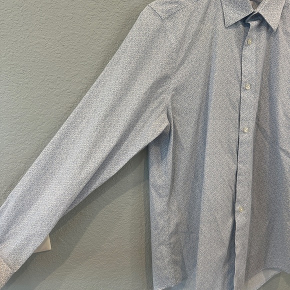 LN Men's Calvin Klein Steel+ Dress Shirt 15 32/33 - Medium - Picture 3 of 4